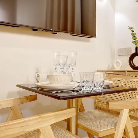 Luxueux A With Ac A Proximite Du Marais شقة *